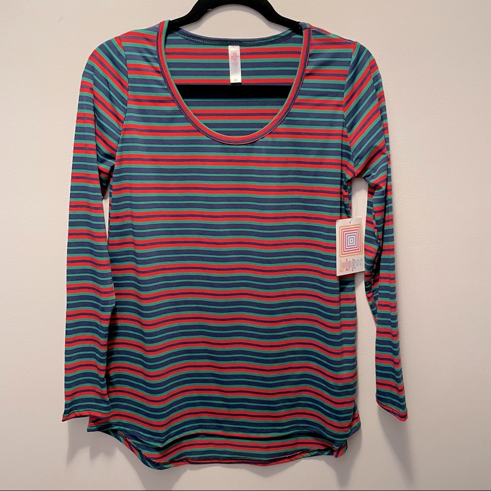 LuLaRoe lynnae top